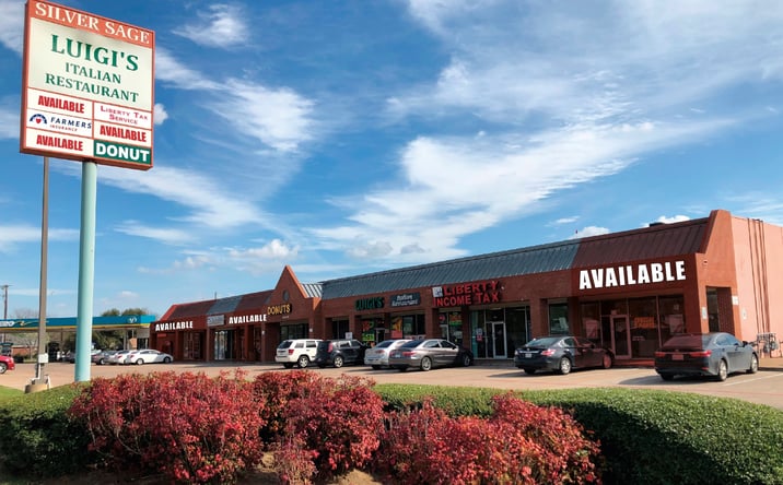Pictures of Retail property located at 4610 Western Center Blvd., Haltom City, TX 76137 for lease - image #1
