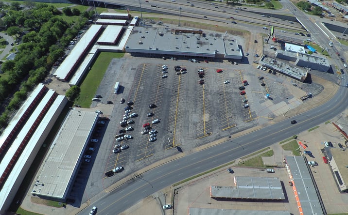 Pictures of Retail property located at 5203 McCart Ave., Fort Worth, TX 76115 for lease - image #1