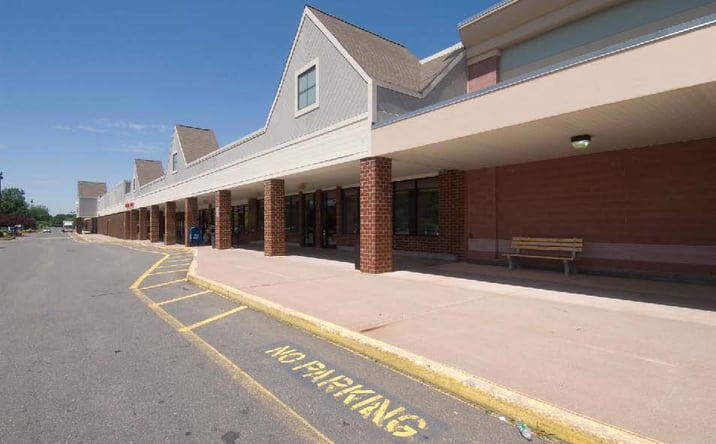 Pictures of Retail property located at 940 Silver Ln, East Hartford, CT 06118 for lease - image #1