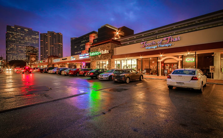 Pictures of Retail property located at 3819 Richmond Ave., Houston, TX 77027 for lease - image #1