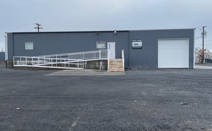 Pictures of Industrial property located at 1075 W Marina Dr, Moses Lake, WA 98837 for lease - image #1