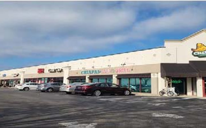 Pictures of Retail, Restaurant property located at 2741 & 2749 West Alex Bell Road Moraine, Moraine, OH 45459 for lease - image #1