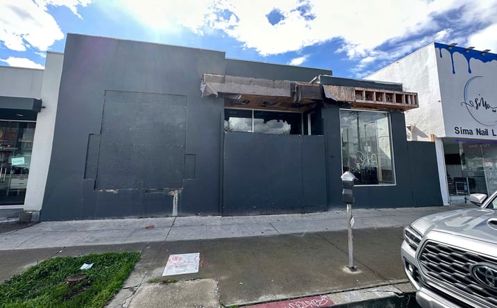 Pictures of Retail, Office, Restaurant property located at 8218 W 3rd St, Los Angeles, CA 90048 for lease - image #1