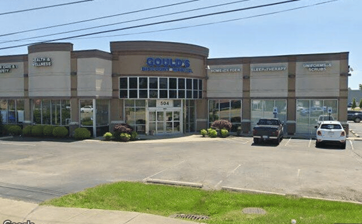 Pictures of Retail property located at 504 E Lewis and Clark Pkwy, Clarksville, IN 47129 for lease - image #1