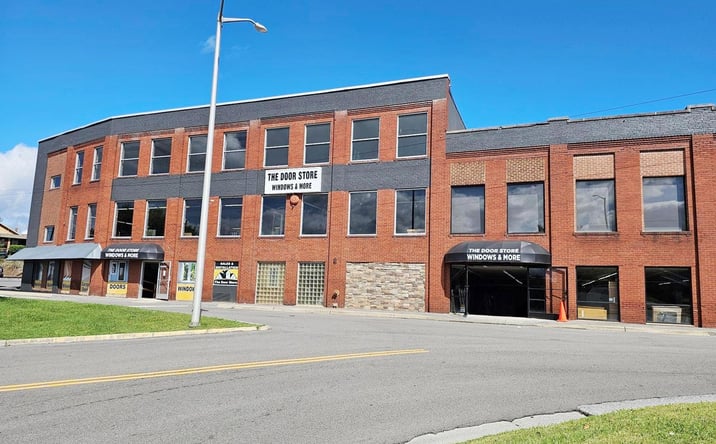 Pictures of Retail property located at 1087 Sycamore St, Bristol, VA 24201 for lease - image #1