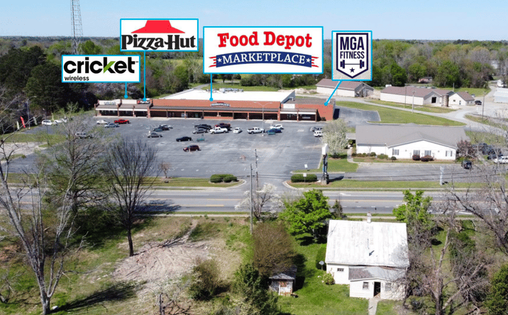 Pictures of Retail, Land, Special Purpose property located at 140 W Dykes St, Cochran, GA 31014 for lease - image #1