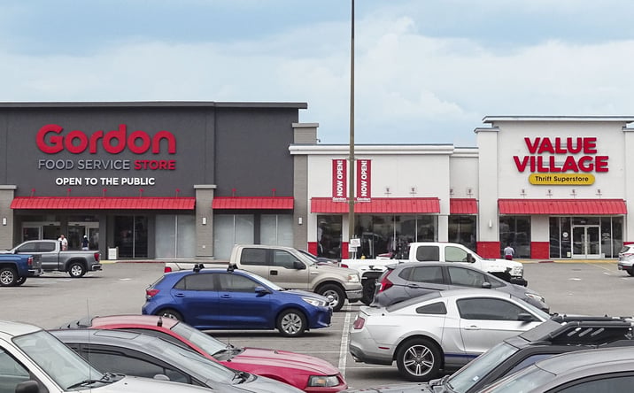 Pictures of Retail property located at 5121 Antoine Dr, Houston, TX 77092 for lease - image #1