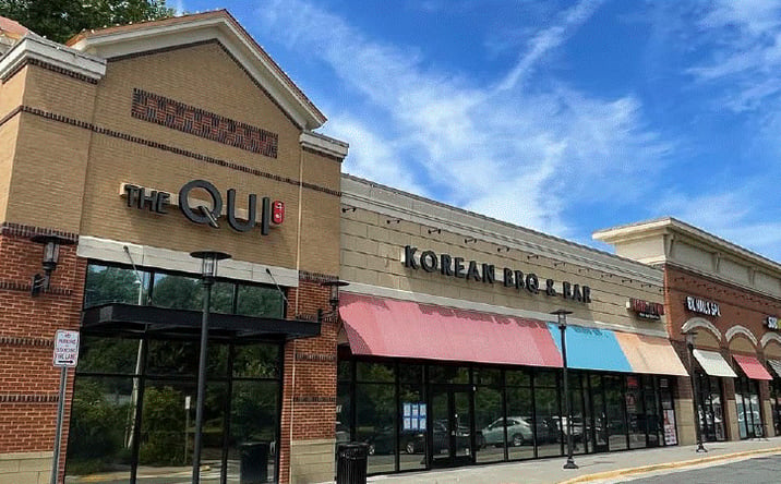 Pictures of Retail property located at 10160 Fairfax Blvd, Fairfax, VA 22030 for lease - image #1
