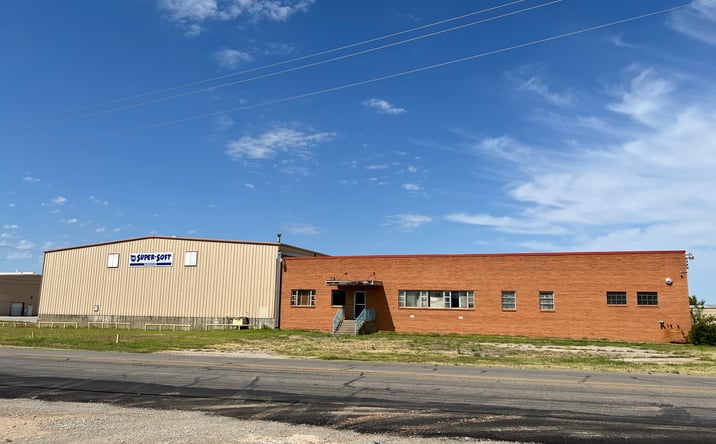 Pictures of Industrial property located at 912 N Beverly Dr, Wichita Falls, TX 76306 for lease - image #1