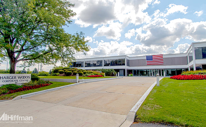 Pictures of Office property located at 701 Harger Rd, Oak Brook, IL 60523 for lease - image #1
