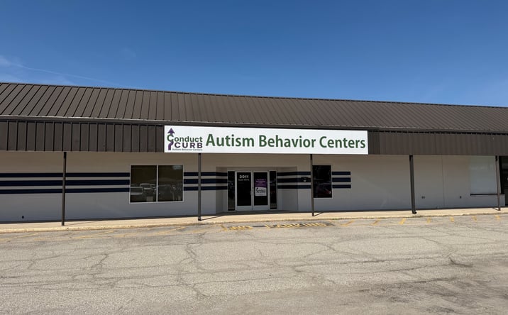 Pictures of Retail property located at 3011 South 14th Street, New Castle, IN 47362 for lease - image #1