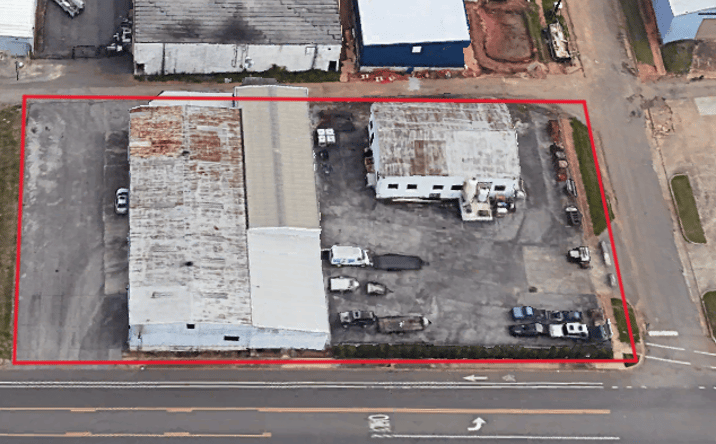 Pictures of Industrial property located at 3728 Messer Airport Hwy, Birmingham, AL 35222 for lease - image #1