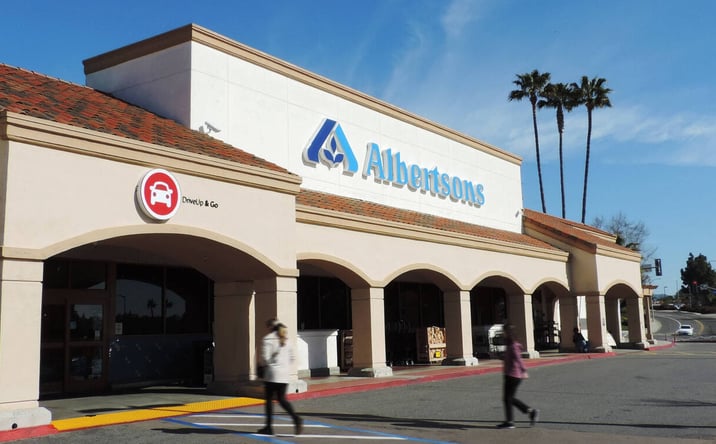 Pictures of Retail property located at 1601 S Melrose Drive, Vista, CA 92081 for lease - image #1