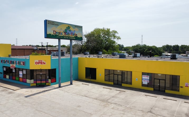 Pictures of Retail, Restaurant property located at 11000 Garland Rd, Dallas, TX 75218 for lease - image #1