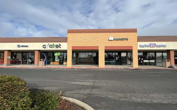 Pictures of Retail property located at 101-179 Lake Blvd, Redding, CA 96003 for lease - image #1