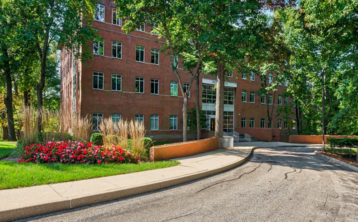 Pictures of Office property located at 10075 Red Run Blvd, Owings Mills, MD 21117 for lease - image #1