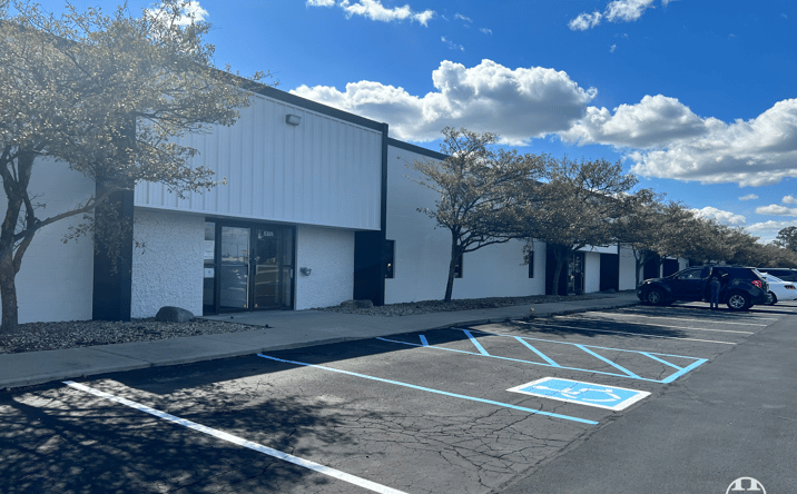 Pictures of Industrial property located at 5303 W 86th St, Indianapolis, IN 46268 for lease - image #1