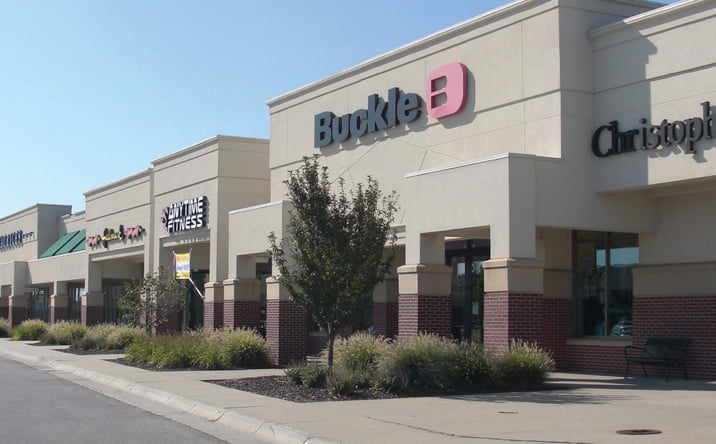 Pictures of Retail property located at 2460 E 1st Ave, Columbus, NE 68601 for lease - image #1
