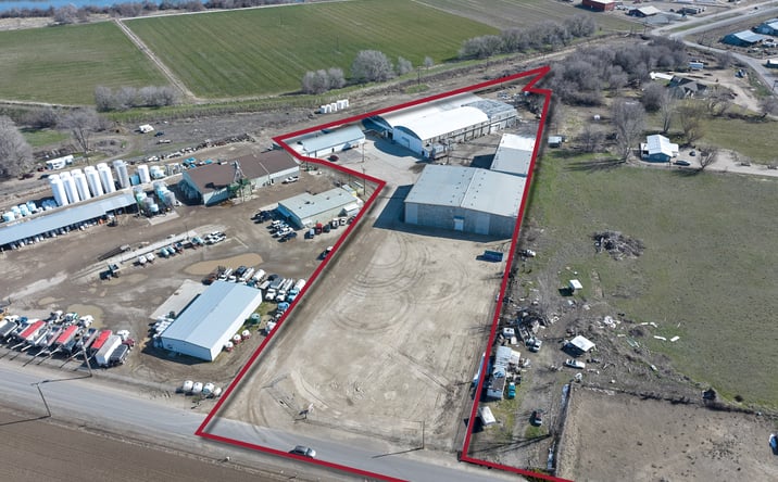 Pictures of Industrial property located at 3656 Industrial Rd, Homedale, ID 83628 for lease - image #1