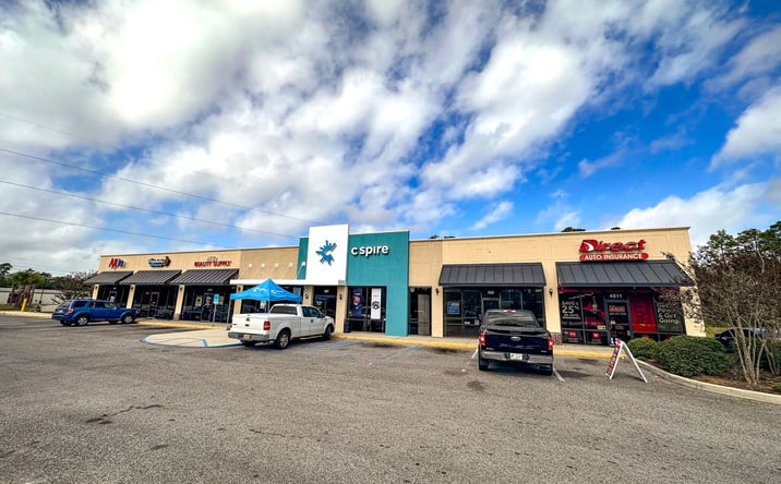 Pictures of Retail, Office property located at 4507 Denny St, Moss Point, MS 39563 for lease - image #1