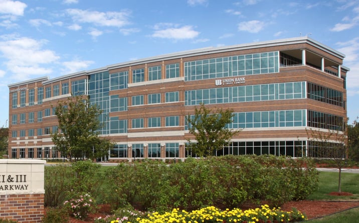 Pictures of Office property located at 11460 Tomahawk Creek Pkwy, Leawood, KS 66211 for lease - image #1