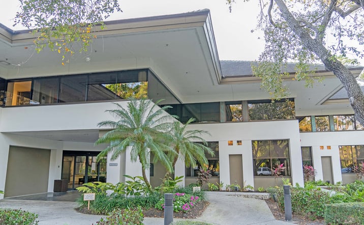 Pictures of Office property located at 3200 Bailey Ln, Naples, FL 34105 for lease - image #1