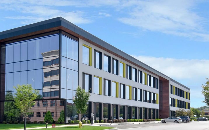 Pictures of Office property located at 12645 Olive Blvd, Creve Coeur, MO 63141 for lease - image #1