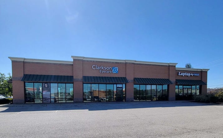 Pictures of Retail property located at 8629-8637 N Pavilion Drive, Beckett Ridge, OH 45069 for lease - image #1