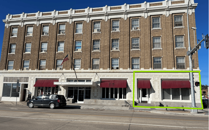 Pictures of Office property located at 400 W Main St, Mandan, ND 58554 for lease - image #1