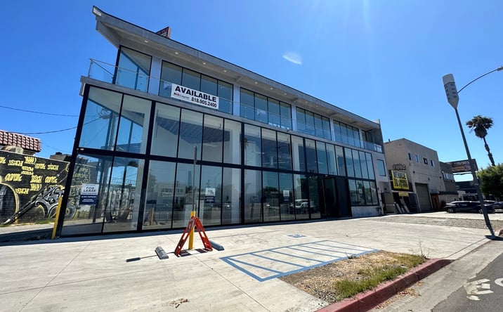 Pictures of Retail, Office property located at 8520 Venice Boulevard, Los Angeles, CA 90034 for lease - image #1