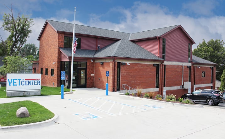 Pictures of Office property located at 2132 S 42nd St, Omaha, NE 68105 for lease - image #1