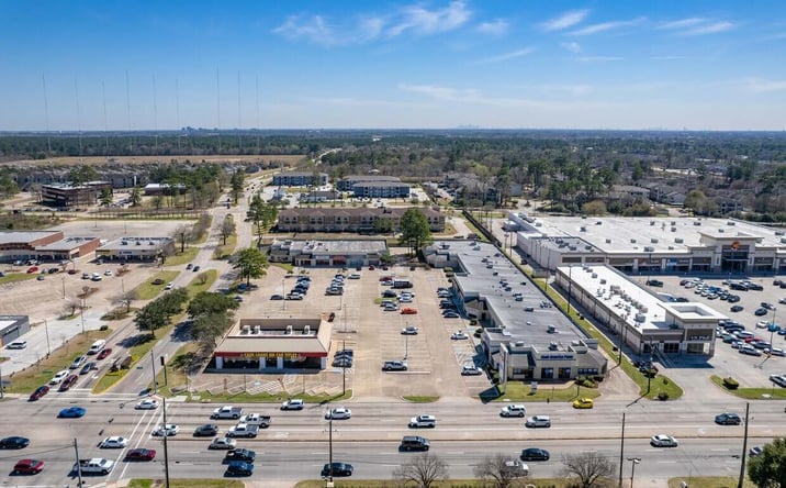 Pictures of Retail, Office, Restaurant property located at 3355 Farm to Market 1960 Rd W, Houston, TX 77068 for lease - image #1