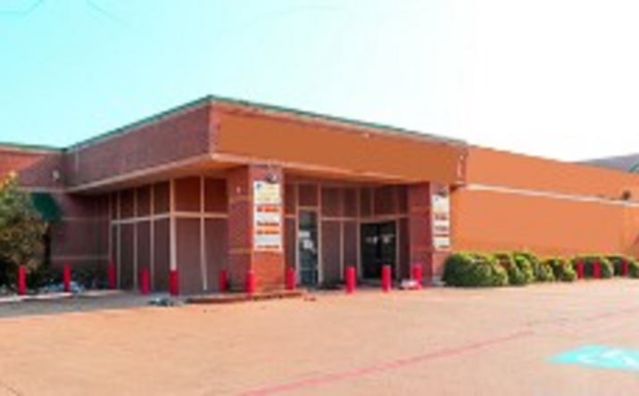 Pictures of Retail property located at 2373 Stemmons Trail, Dallas, TX 75220 for lease - image #1