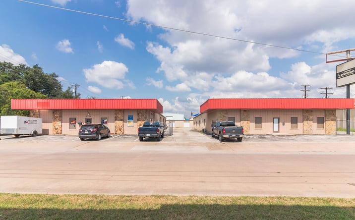 Pictures of Industrial property located at 2602 Commerce St, Marble Falls, TX 78654 for lease - image #1