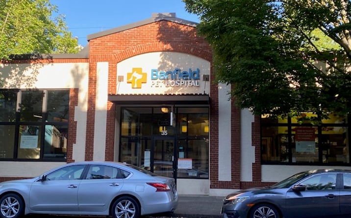 Pictures of Retail, Office property located at 35 NW 20th Pl., Portland, OR 97209-1040 for lease - image #1