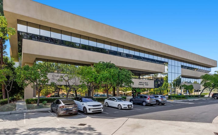 Pictures of Retail property located at 4747 Morena Blvd, San Diego, CA 92109 for lease - image #1