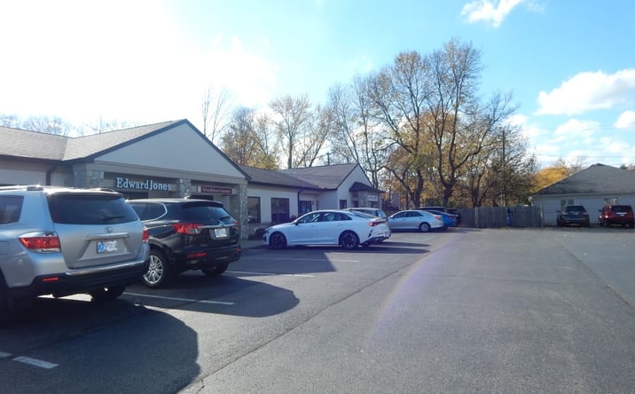 Pictures of Office property located at 3725 E Southport Rd, Indianapolis, IN 46227 for lease - image #1