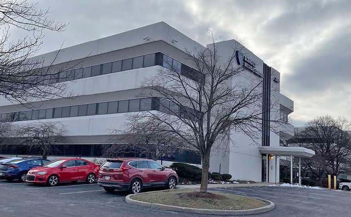 Pictures of Office property located at 3355 Glendale Avenue, Toledo, OH 43614 for lease - image #1