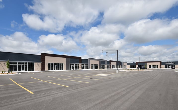 Pictures of Retail, Office, Restaurant property located at 2301 S University Dr, Fargo, ND 58103 for lease - image #1