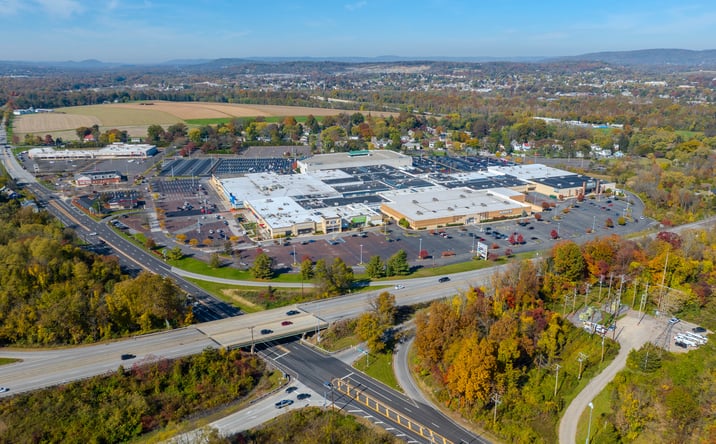 Pictures of Retail property located at 351 W Schuylkill Rd, Pottstown, PA 19465 for lease - image #1