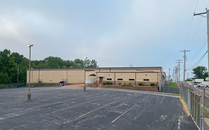 Pictures of Office, Industrial property located at 5932 Jackson Ave, St. Louis, MO 63134 for lease - image #1