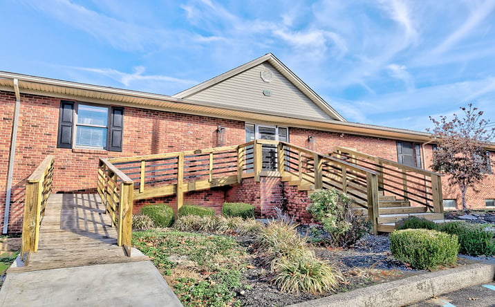 Pictures of Office property located at 111 St James Ct, Frankfort, KY 40601 for lease - image #1