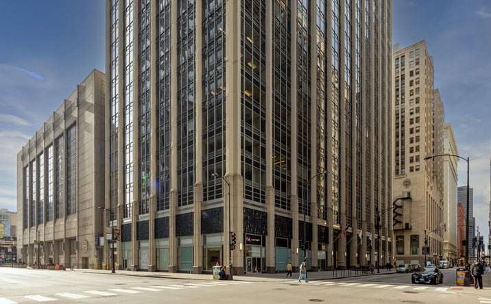 Pictures of Retail, Restaurant property located at 111 W Jackson Blvd, Chicago, IL 60604 for lease - image #1
