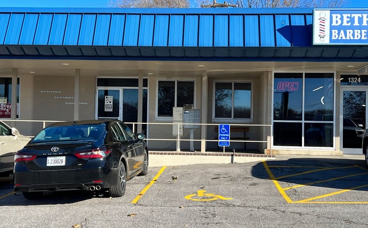 Pictures of Retail property located at 1300 N 66th St, Lincoln, NE 68505 for lease - image #1
