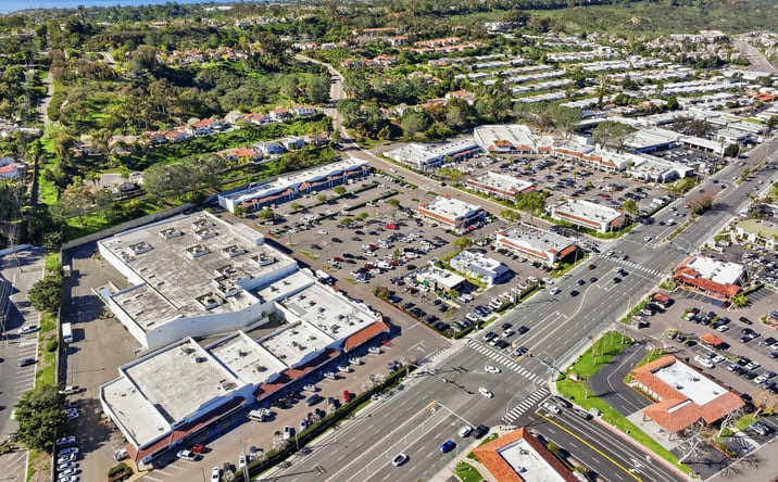 Pictures of Retail property located at 256 N El Camino Real, Encinitas, CA 92024 for lease - image #1