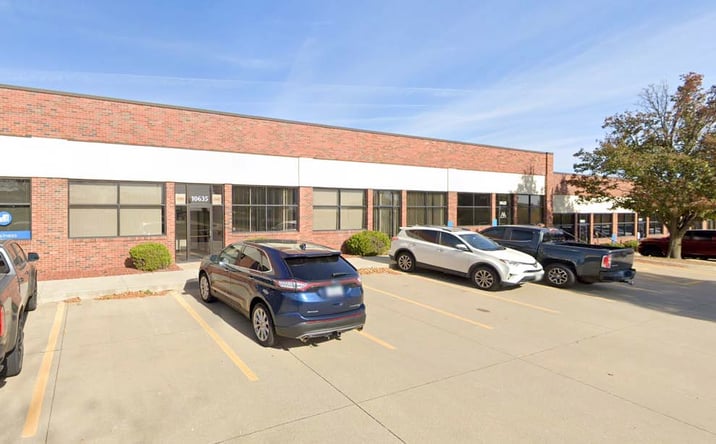 Pictures of Industrial property located at 10621 Justin Dr, Urbandale, IA 50322 for lease - image #1