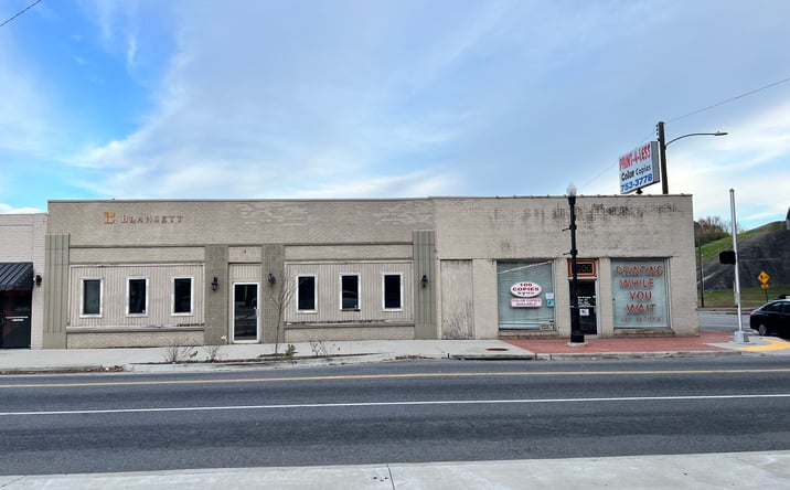 Pictures of Retail, Office, Industrial property located at 3300 Pike Ave, North Little Rock, AR 72118 for lease - image #1
