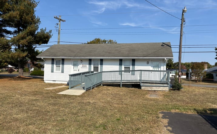 Pictures of Retail, Office property located at 509 Hatchery Rd, Dover, DE 19901 for lease - image #1