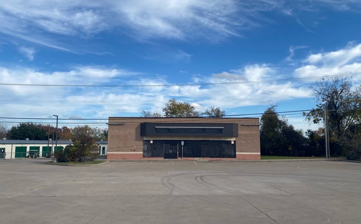Pictures of Retail property located at 2524 La Salle Ave, Waco, TX 76706 for lease - image #1
