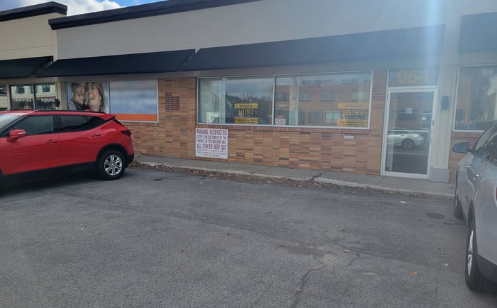 Pictures of Retail, Office property located at 974-976 Kenmore Ave, Buffalo, NY 14216 for lease - image #1